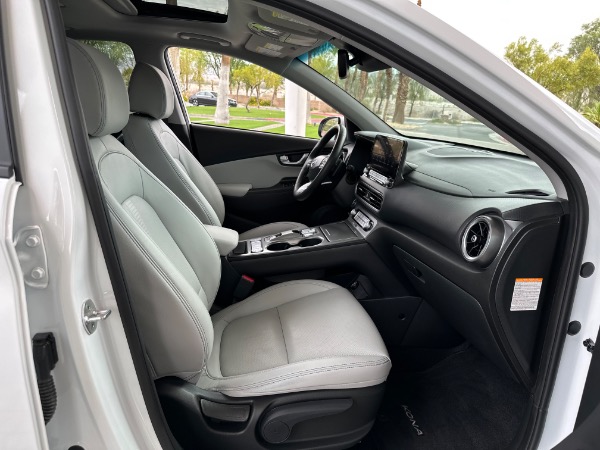 Used-2023-Hyundai-Kona-Limited
