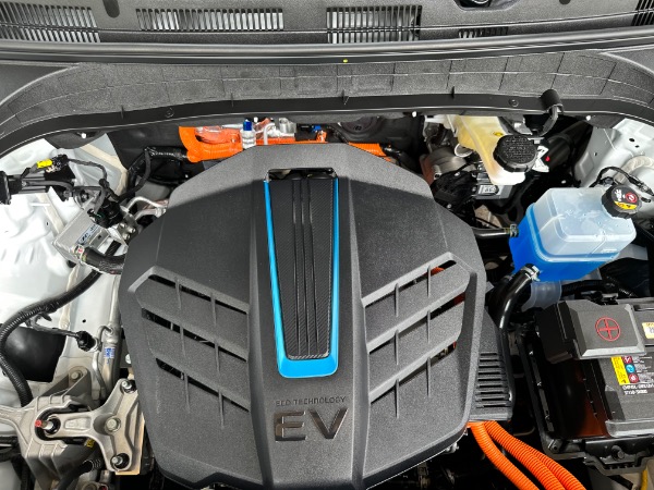 Used-2023-Hyundai-Kona-Limited