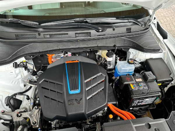 Used-2023-Hyundai-Kona-Limited