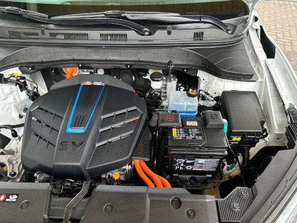Used-2023-Hyundai-Kona-Limited