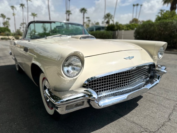 Used-1957-Ford-Thunderbird