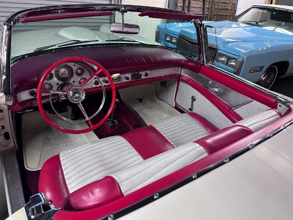 Used-1957-Ford-Thunderbird