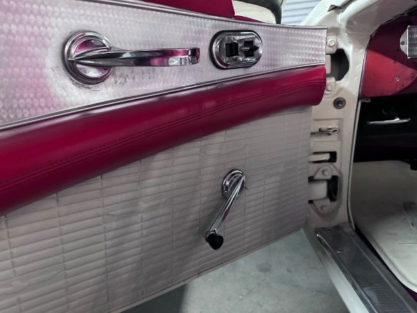 Used-1957-Ford-Thunderbird