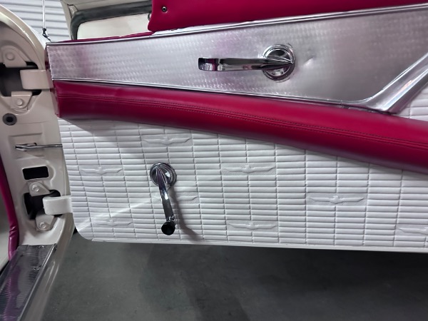 Used-1957-Ford-Thunderbird
