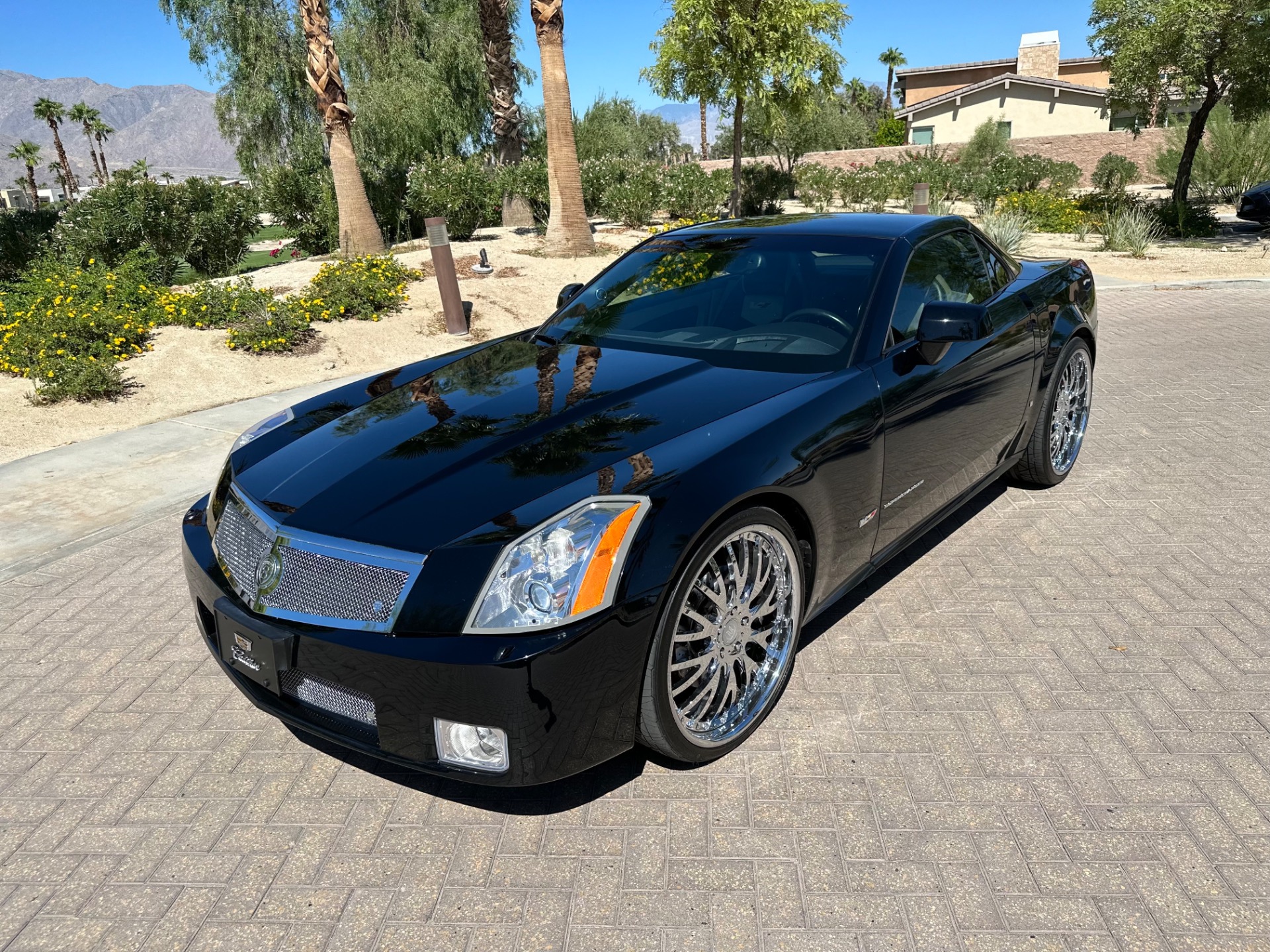 Used-2006-Cadillac-XLR-V-supercharged