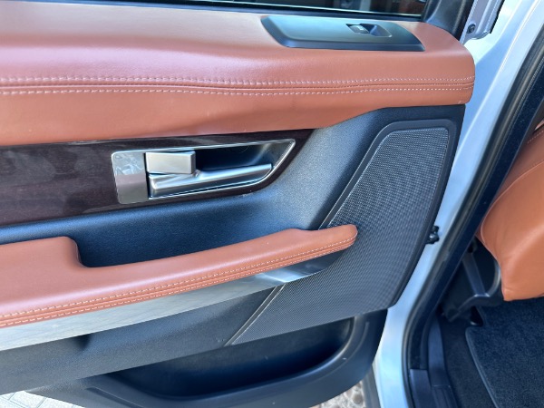 Used-2011-Land-Rover-Range-Rover-Sport-Supercharged