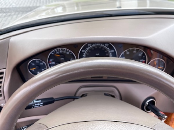 Used-2000-Mercedes-Benz-SL-Class-SL-500