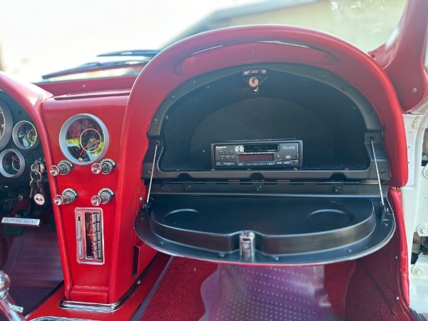 Used-1964-Chevrolet-Corvette-Stingray