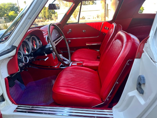 Used-1964-Chevrolet-Corvette-Stingray