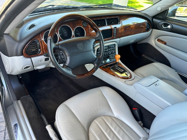 Used-2003-Jaguar-XK-Series-XK8