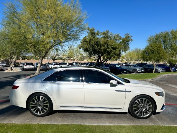 Used-2017-Lincoln-Continental-Select