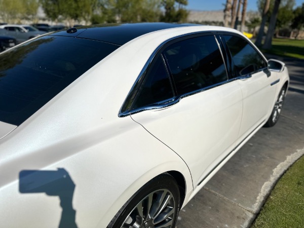Used-2017-Lincoln-Continental-Select