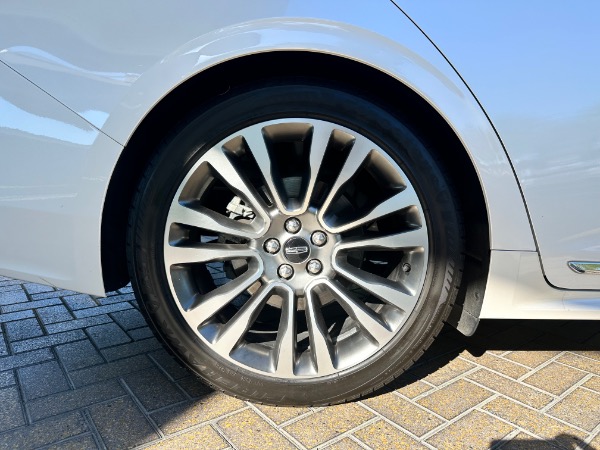 Used-2017-Lincoln-Continental-Select