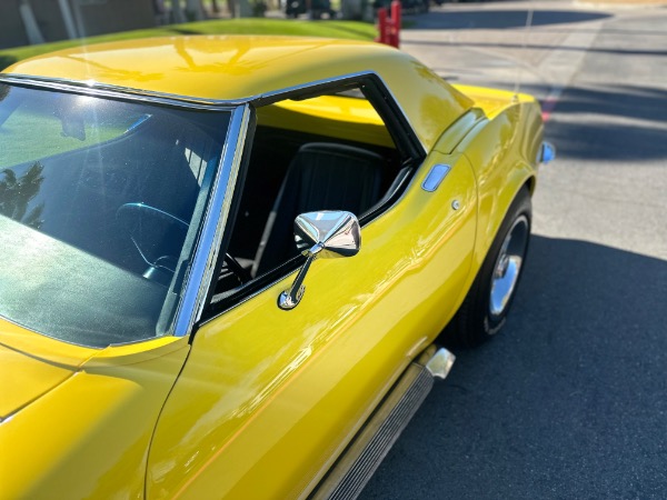 Used-1969-Chevrolet-Corvette-427-4-speed