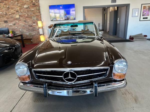 Used-1971-Mercedes-Benz-280SL