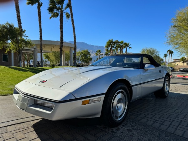 Used-1986-Chevrolet-Corvette-Indianapolis-500-pace-car