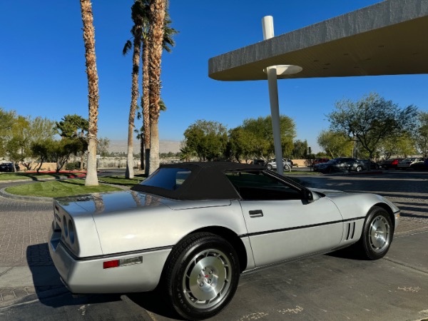 Used-1986-Chevrolet-Corvette-Indianapolis-500-pace-car