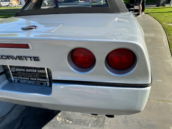 Used-1986-Chevrolet-Corvette-Indianapolis-500-pace-car