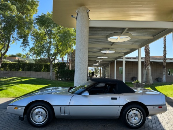 Used-1986-Chevrolet-Corvette-Indianapolis-500-pace-car