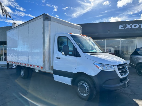 Used-2019-Mercedes-Benz-Sprinter-box-van