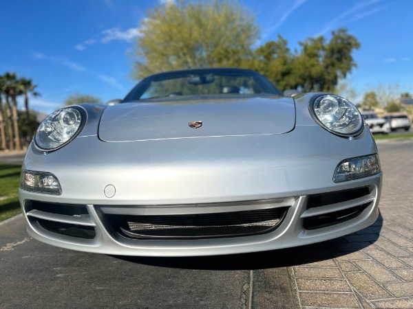 Used-2005-Porsche-911-Carrera