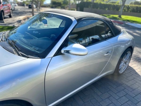 Used-2005-Porsche-911-Carrera