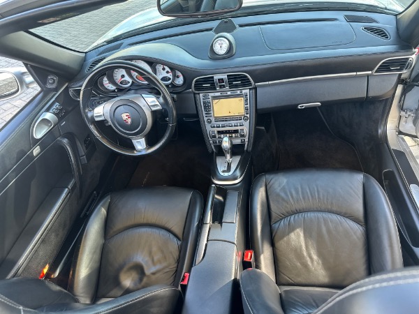Used-2005-Porsche-911-Carrera