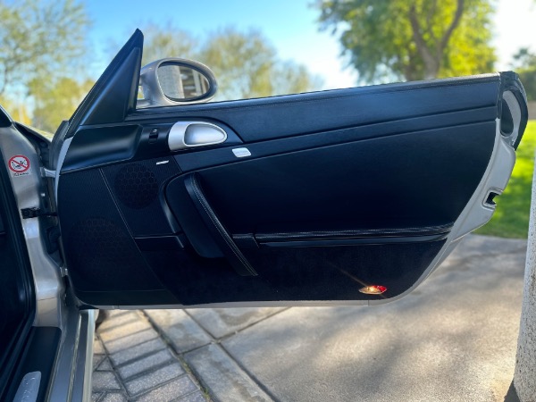 Used-2005-Porsche-911-Carrera