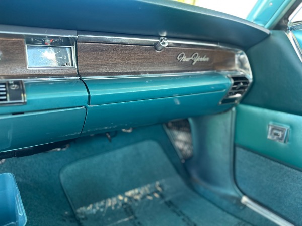 Used-1965-Chrysler-New-Yorker