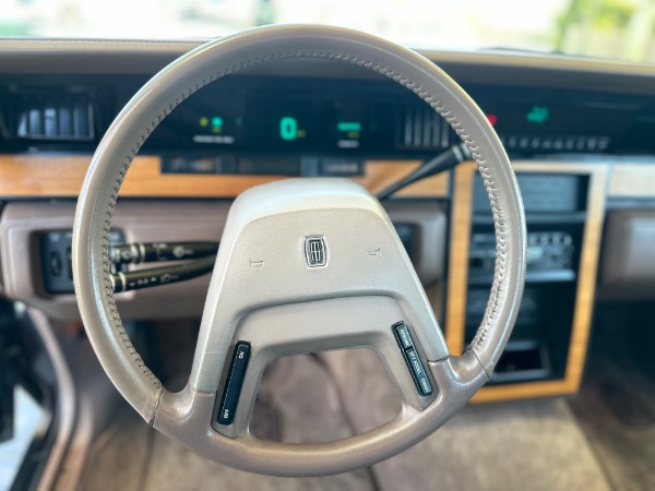 Used-1986-Lincoln-Continental