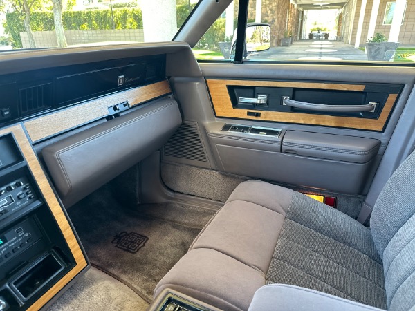 Used-1986-Lincoln-Continental