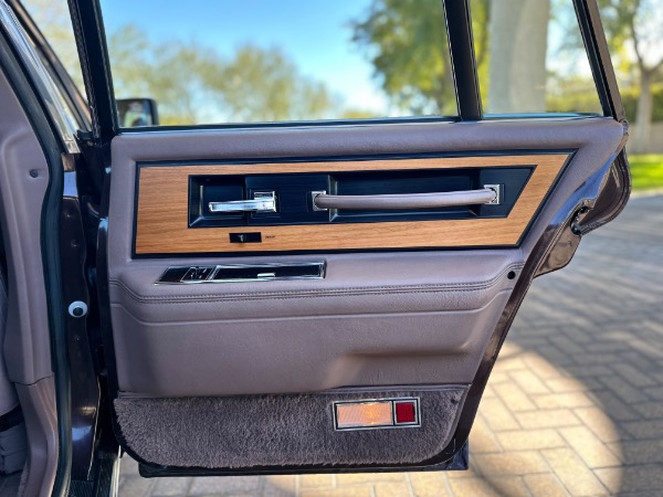 Used-1986-Lincoln-Continental