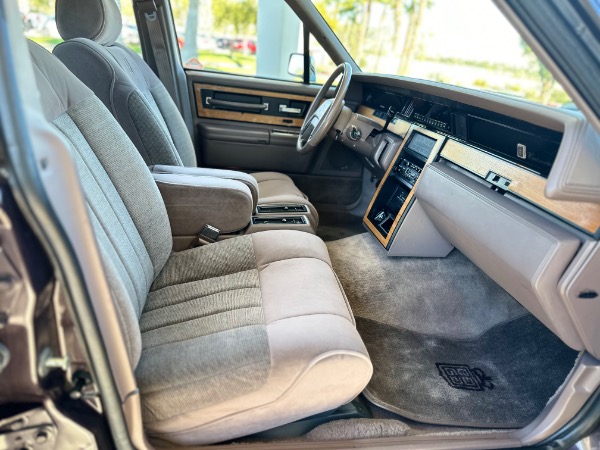 Used 1986 Lincoln Continental  | Palm Springs, CA
