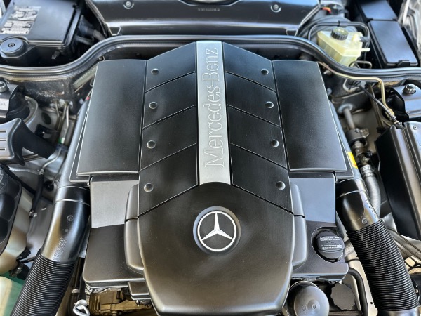 Used-2000-Mercedes-Benz-SL-Class-luxury