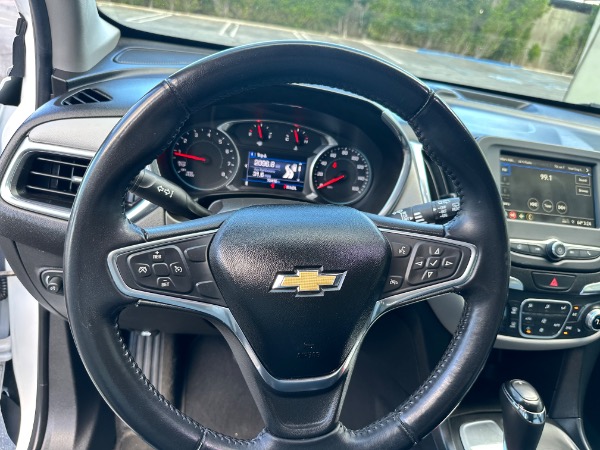 Used-2019-Chevrolet-Equinox-LT