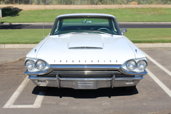 Used-1964-Ford-Thunderbird-Coupe