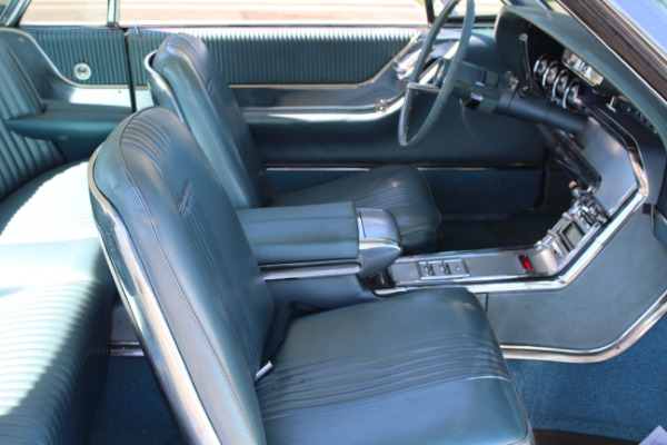 Used-1964-Ford-Thunderbird-Coupe