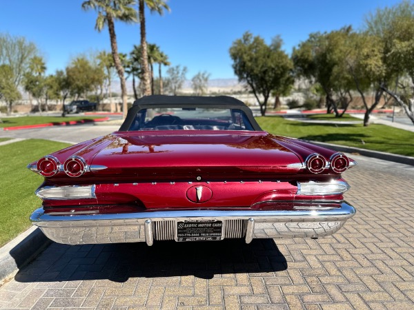 Used-1960-Pontiac-Bonneville-convertible