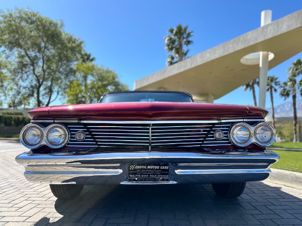 Used-1960-Pontiac-Bonneville-convertible