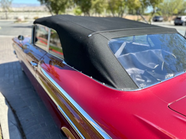 Used-1960-Pontiac-Bonneville-convertible
