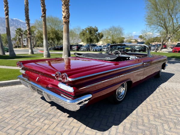Used-1960-Pontiac-Bonneville-convertible