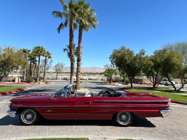 Used-1960-Pontiac-Bonneville-convertible