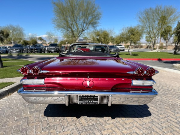 Used-1960-Pontiac-Bonneville-convertible