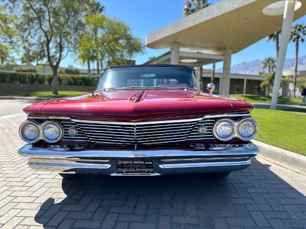 Used-1960-Pontiac-Bonneville-convertible