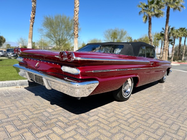 Used-1960-Pontiac-Bonneville-convertible