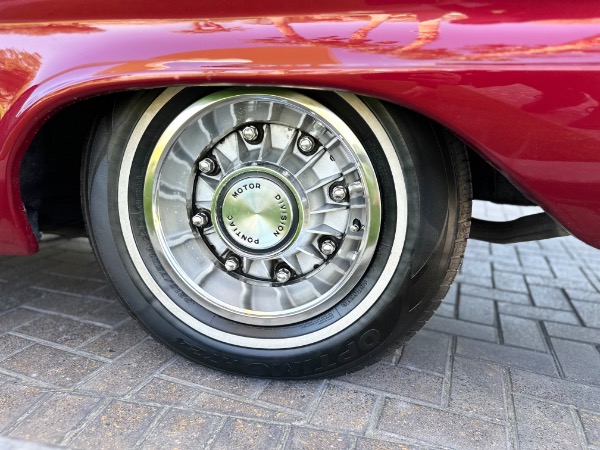 Used-1960-Pontiac-Bonneville-convertible