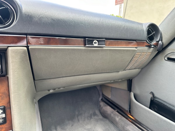 Used-1989-Mercedes-Benz-560SL-560-SL