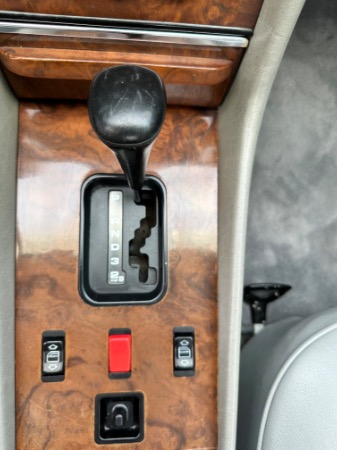Used-1989-Mercedes-Benz-560SL-560-SL
