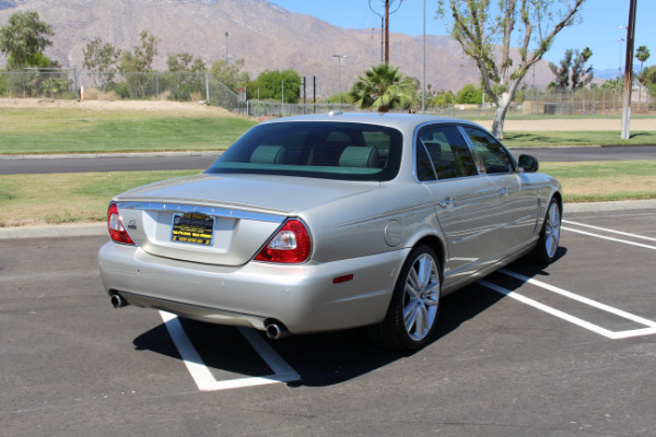 Used-2009-Jaguar-XJ-Super-V8-Portfolio