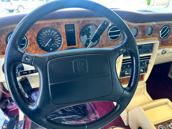 Used-1995-Rolls-Royce-Flying-Spur